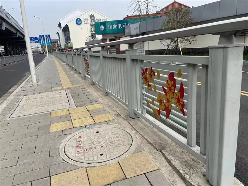 鋁合金護(hù)欄