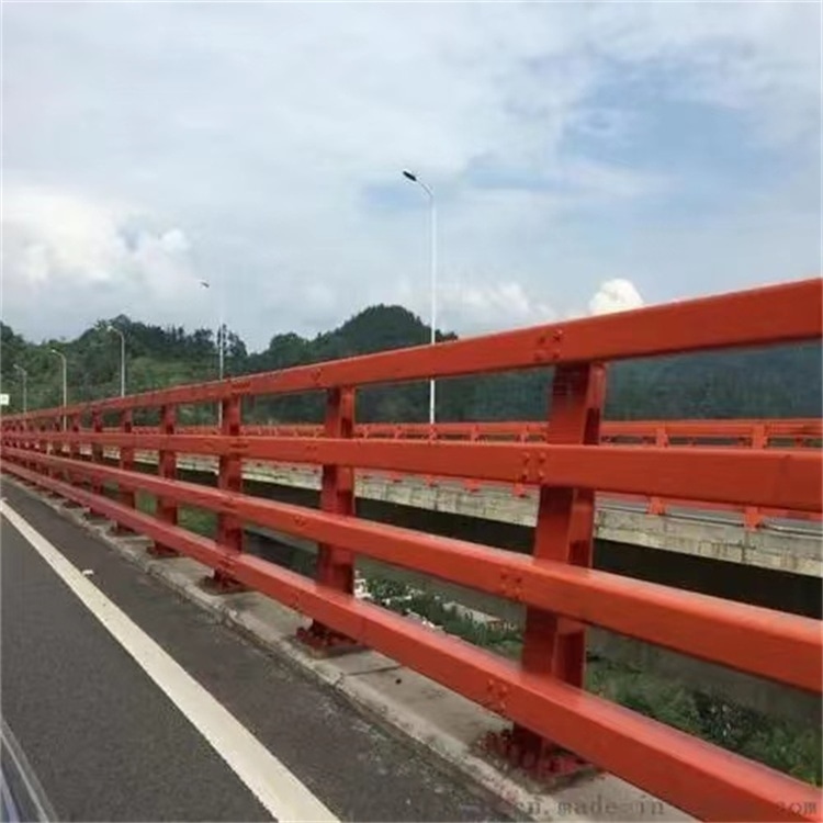 防撞護欄